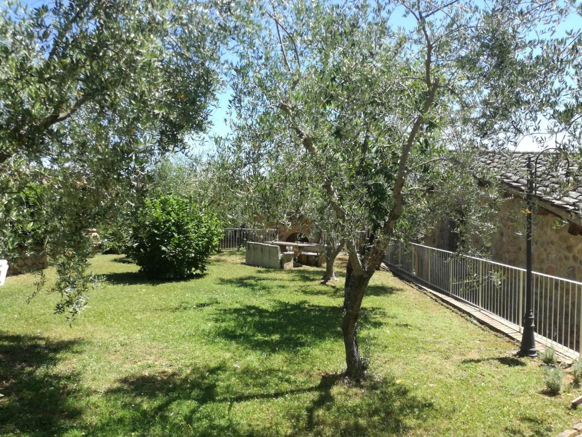 Aparthotel Borgo Di Barigianino Sovicille Exterior foto