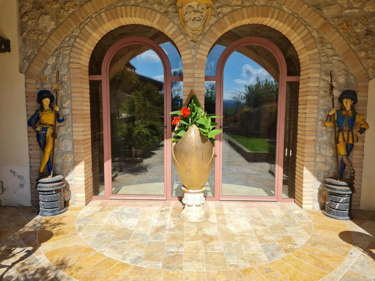 Aparthotel Borgo Di Barigianino Sovicille Exterior foto
